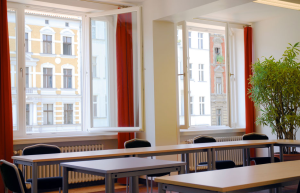 Niemcy – Berlin – kampus w centrum dla starszej młodzieży 16-18 lat