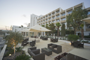 Malta – kampus Salini Resort- komfortowy pobyt dla młodzieży 14-17 lat
