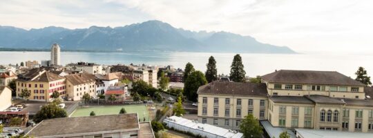 Szwajcaria- Montreux - nad jeziorem Genewskim- język francuski